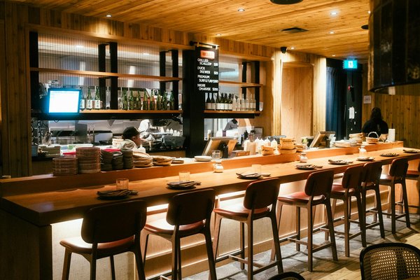 Wie pflegt man hochwertige Küchenprodukte?